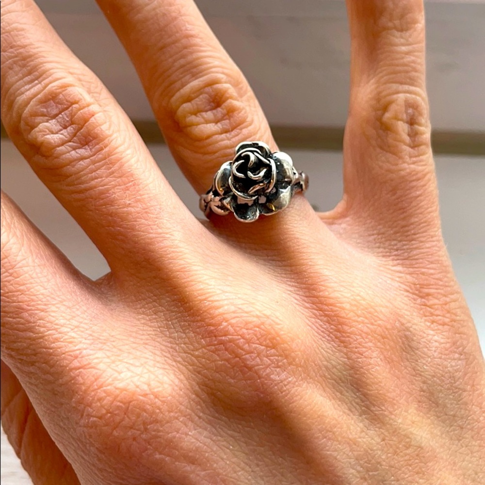 Rose ring
